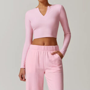 new comfortable and breathable fashion neckline with chest pads rib fit yoga suit long sleeve women's fitness top
