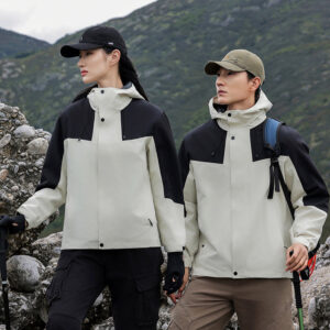 three in one waterproof mountain windproof autumn and winter outdoor assault suit manufacturer wholesale two piece set of laminated mountaineering work clothes